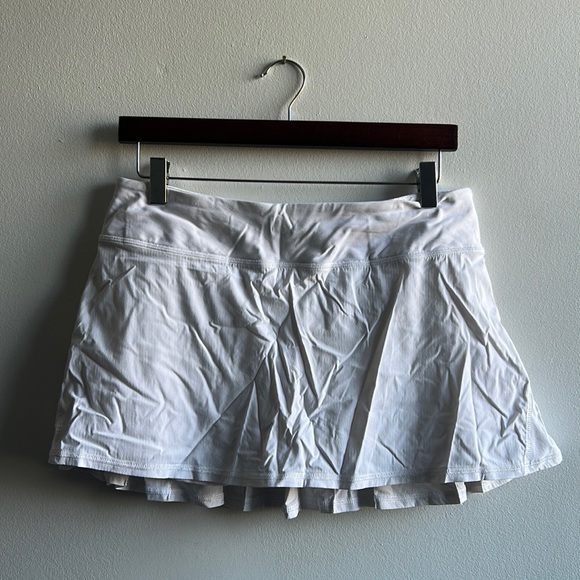 Pleated Lululemon Tennis Skirt Size 8 White - Picture 6 of 7